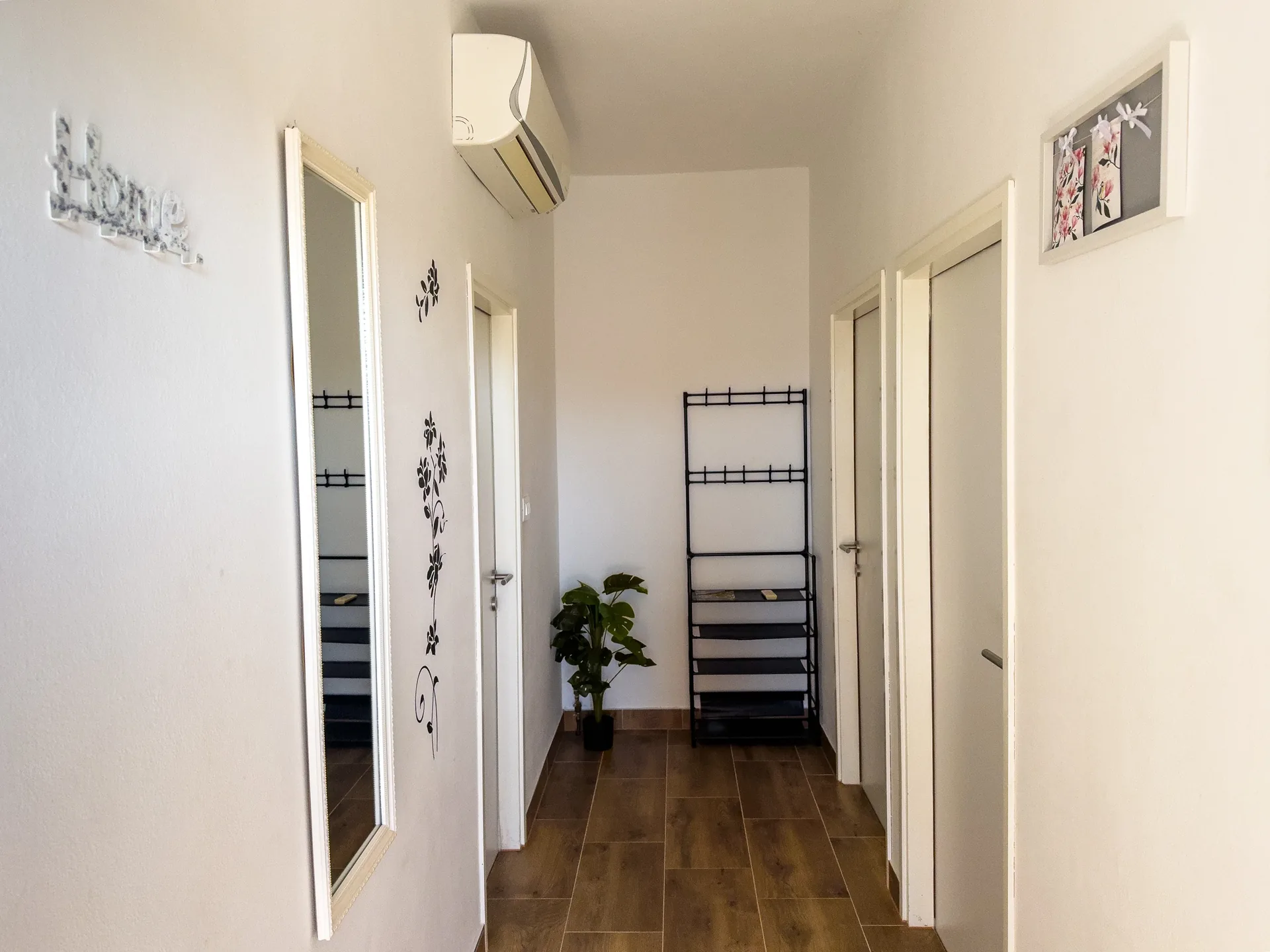 Apartman A2 – hodnik
